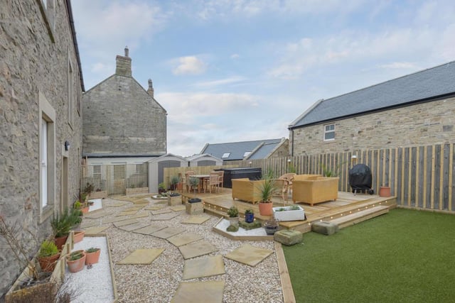Externally this beautiful conversion offers a low maintenance rear garden accessed from the back of the property.

All pictures by Yopa.