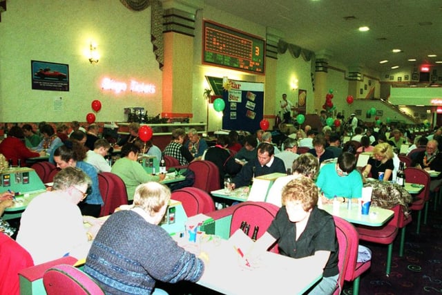 A busy Ritz Bingo hall on Wheatley Road in 1997