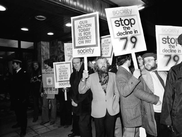 Labour Prime Minister Jim Callaghan visited Glasgow to promote the Yes For Scotland campaign in February 1979 before the March 1st Scottish devolution referendum. He was greeted by demonstrators from the CPSA trade union.