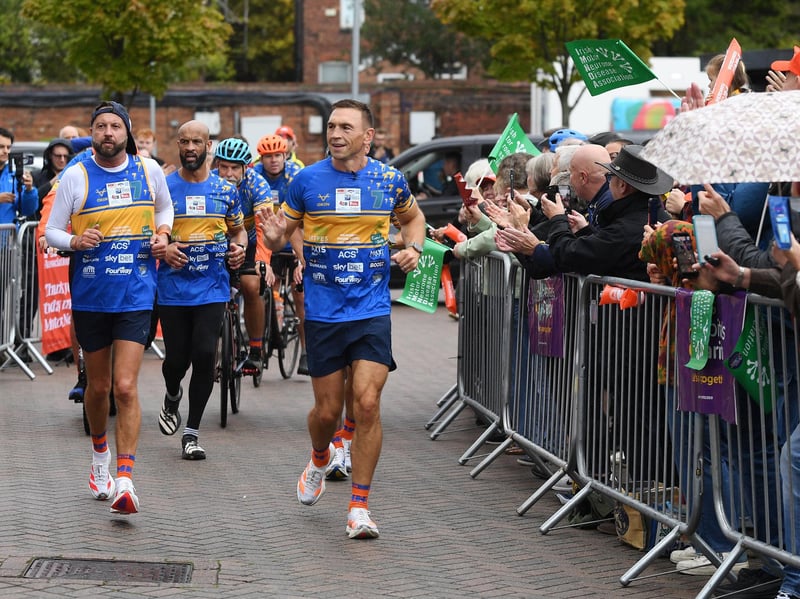 Sir Kevin Sinfield stopped at AMT Headingley, home of the Leeds Rhinos, on the fourth day of his 7 in 7: The Grand Finale challenge.