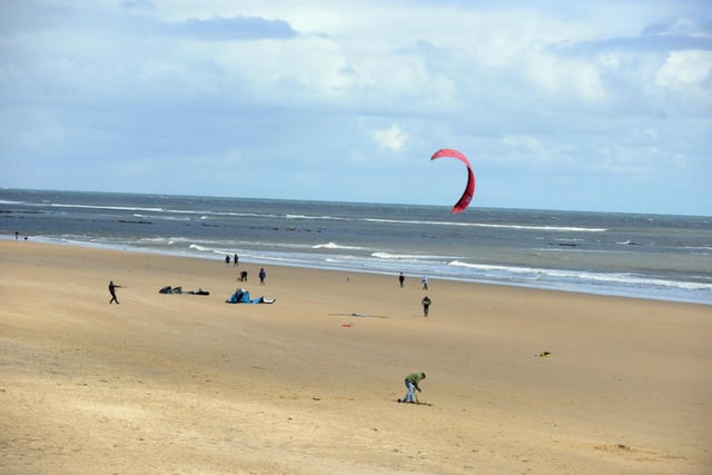 Kite surfing at Seaburn
