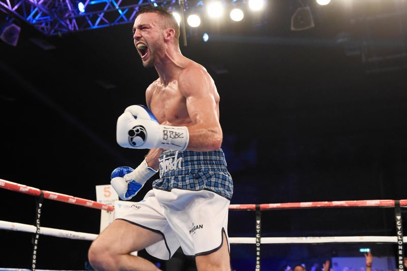 Josh Taylor made it six professional wins out of six at the Barclays Center in Brooklyn, New York, with another devastating display against Evincii Dixon. His American opponent failed to return for the start of the third round, giving Taylor his sixth professional consecutive knockout.