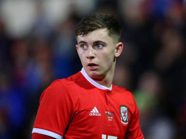 Portsmouth face competition from League One rivals for the signing of Ben Woodburn. Both teams have been linked with a loan move for the Liverpool midfielder. The Welsh international was with Oxford United on loan last season. (Goal)