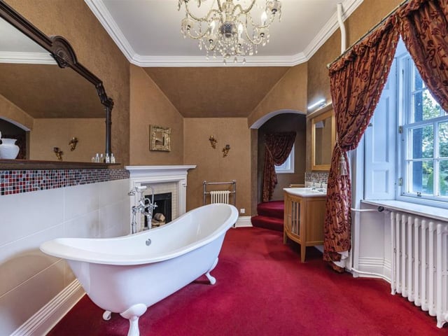 En-suite bathroom.
