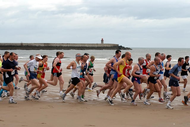 The start of the Pier To Pier Race in 2003. Are you in the picture?