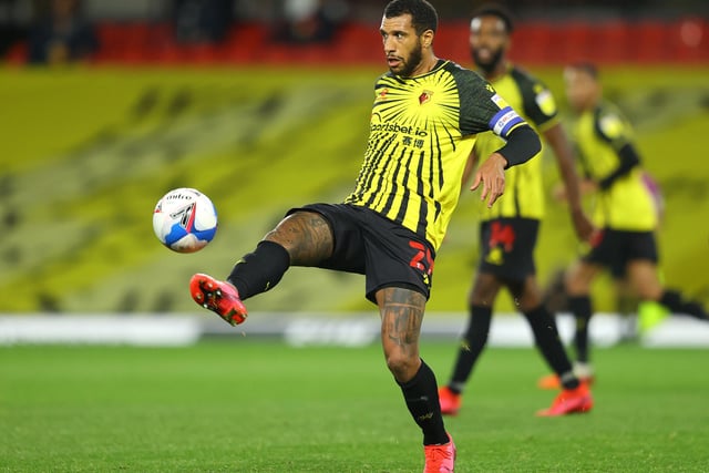 Watford midfielder Etienne Capoue has insisted he will "give 100%" of his efforts to the Hornets this season, despite suffering the frustration of seeing his summer exit fail to transpire. (Club website)