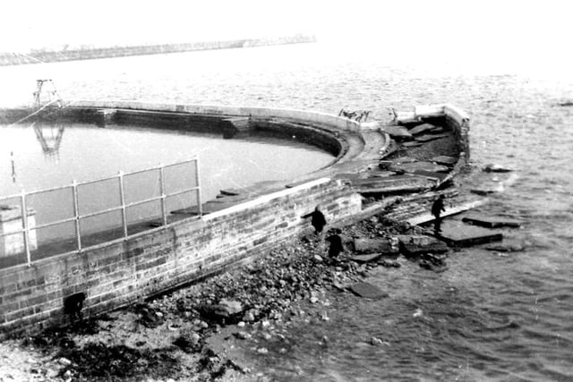The pool after the storm of 1953, with the damaged breakwater in the background.  Photo: Hartlepool Library Service.