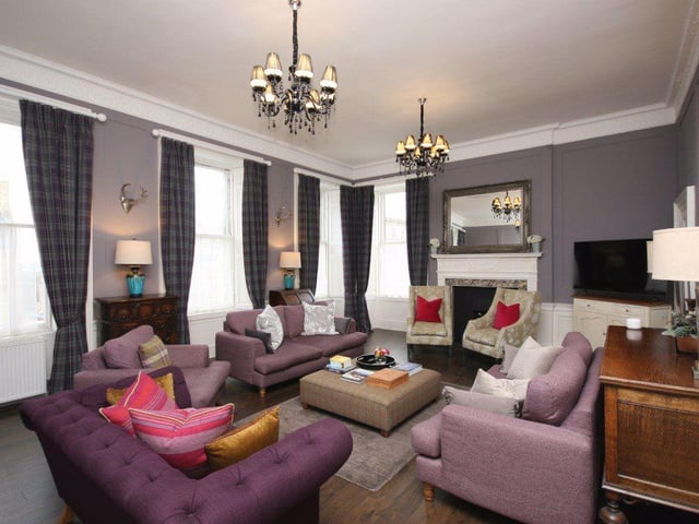 4 bed flat to rent - £4,000 pcm (£923 pw).
Available from Mar 8, 2021.