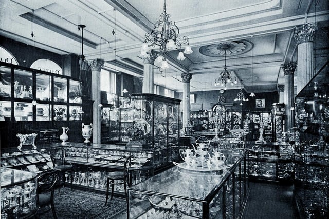 Mappin and Webb’s Oxford Street showroom, London, 1902