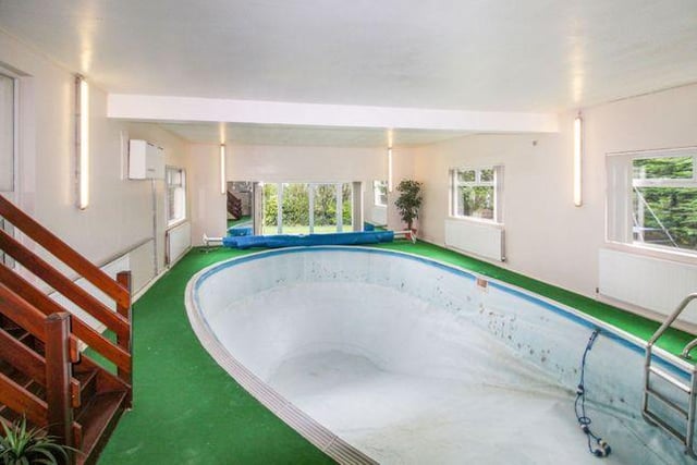 As well as a swimming pool, this property boasts four double bedrooms, a double garage and double driveway, well tended gardens and virtual viewings. Available for offers over 370,000 GBP