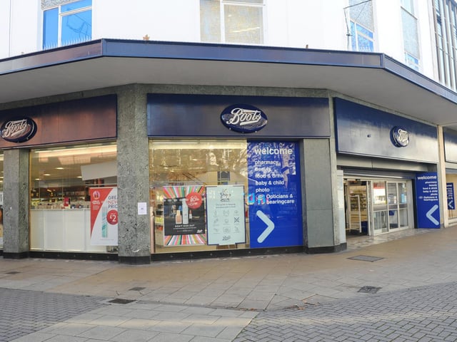 Boots in Commercial Road, Portsmouth is open during the lockdown. Picture: Sarah Standing (051120-7701)