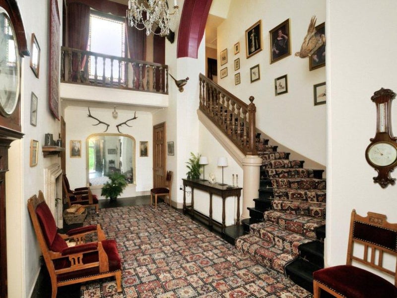 Main reception hall.