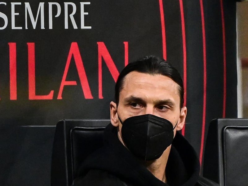 Zlatan Ibrahimovic could follow up the reversal of his international retirement with Sweden with a new deal with AC Milan. (Calciomercato)
