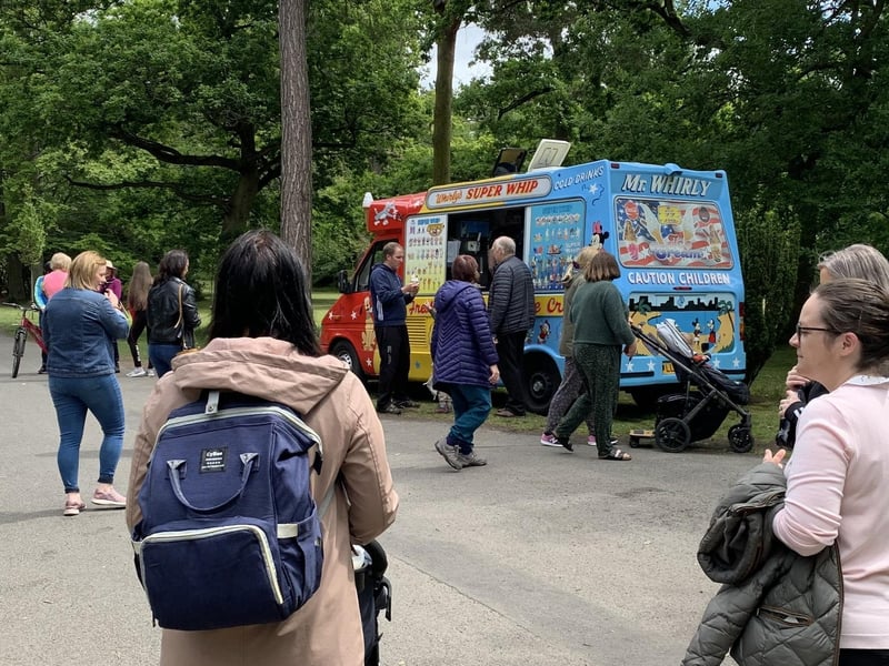 Because sometimes, you just can't beat the classics. A couple of readers bypassed the shops entirely to vote for the sound of the chimes drifting down the street, proving the magic of a 99 with a flake never truly fades. 🍦 Cruising a street near you