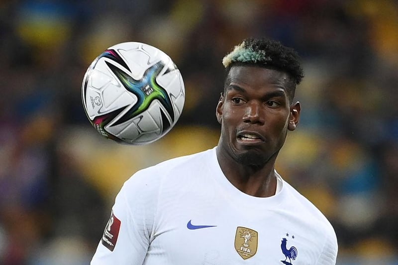 Real Madrid are in pole position to snap up Paul Pogba from Manchester United for free next summer. (Mundo Deportivo)

 
(Photo by FRANCK FIFE/AFP via Getty Images)