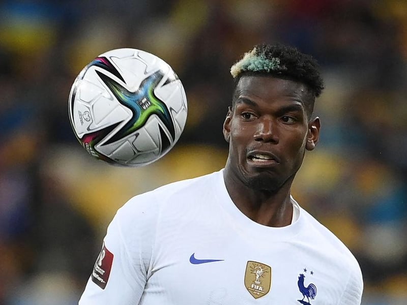 Real Madrid are in pole position to snap up Paul Pogba from Manchester United for free next summer. (Mundo Deportivo)
(Photo by FRANCK FIFE/AFP via Getty Images)