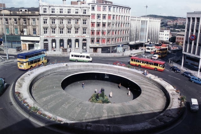 Castle Square subway, Sheffield - 8th September 1992. The Hole in the Road. Picture: Sheffield Newspapers. This picture is in its original colour.