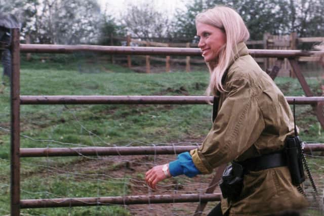 Anneka Rice taking part in Challenge Anneka at Heeley City Farm on the 23rd April 1992.