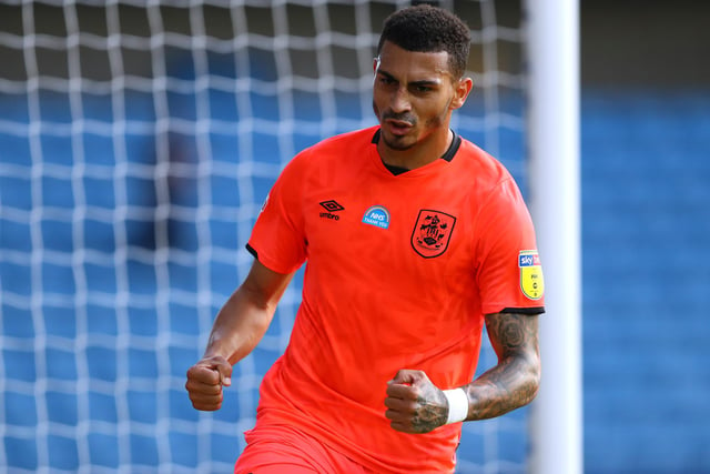 West Bromwich Albion have confirmed the signing of striker Karlan Grant from Huddersfield Town, who joins the Baggies in a £15m deal. He became the club's ninth summer signing, taking their spending to around £40m. (BBC Sport)