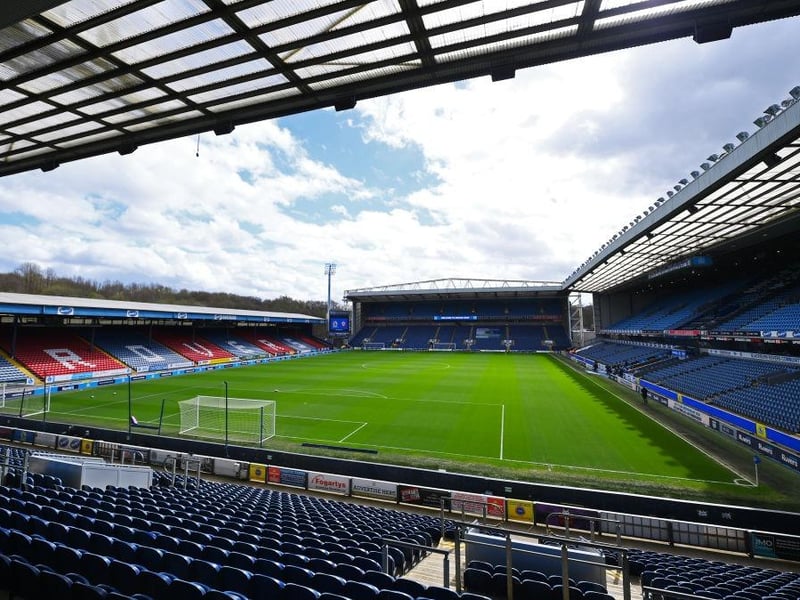 Average percentage of stadium filled: 49%