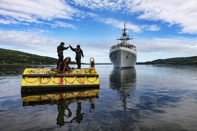 HMS Tamar came to anchor today in Scotland by performing buoy jumping. HMS Tamar is the Royal Navy's newest Batch 2 River-class offshore patrol vessel