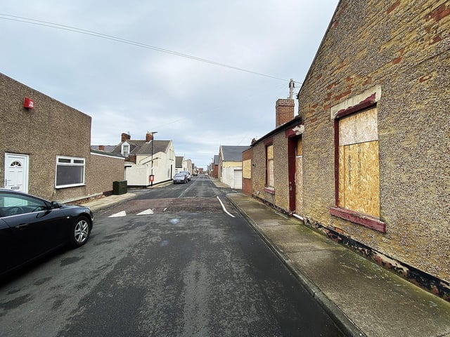 Nine incidents, including four anti-social behaviour cases and two criminal damage and arsons (classed together), are reported to have taken place "on or near" this location.