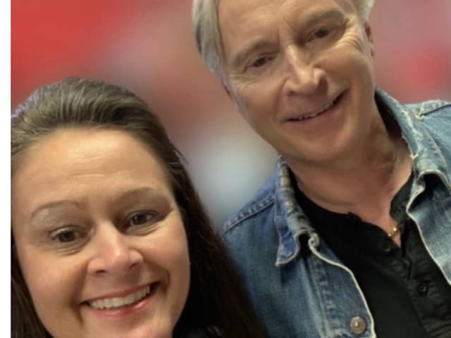Jayne snapped a selfie with The Full Monty lead actor, Robert Carlyse, who played cheeky Gaz in the film and series.