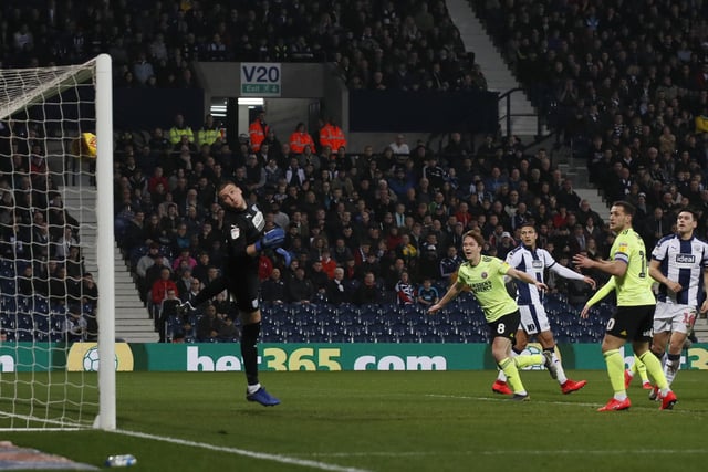 United's promotion charge to the Premier League gathered pace with a crucial 1-0 win at West Bromwich Albion courtesy of Kieran Dowell's headed effort at the Hawthorns. This game was nominated as a best ever away day by Chris Brown on Facebook.