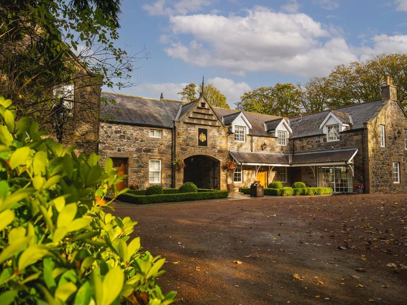 Trump MacLeod House & Lodge in Balmedie comes in at an impressive 9.5 rating. Boasting luxury accommodation, dining, and a championship 18-hole golf course, you can also take advantage of the private beach access. Comes complete with underfloor heating in the bathrooms.