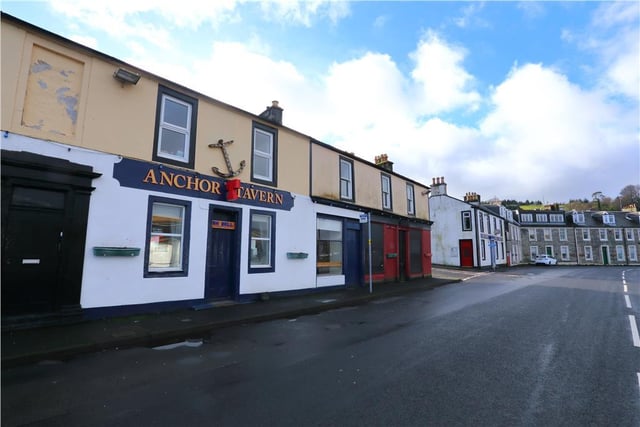 £100,000
Agent - Graham + Sibbald
Traditional bar, popular with local community, with attractive outlook over Kames Bay and Port Bannatyne Marina.