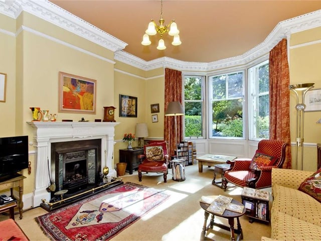 Living room.