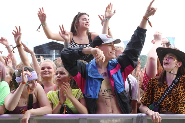 Who do recognise having fun at a previous Y Not festival?