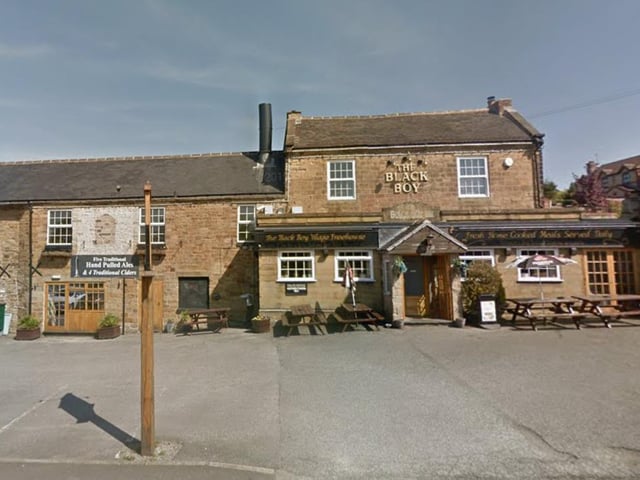 The pub has a terraced rear beer garden, with bar and two restaurant areas. Marketed by Everard Cole Ltd, 01223 787039.