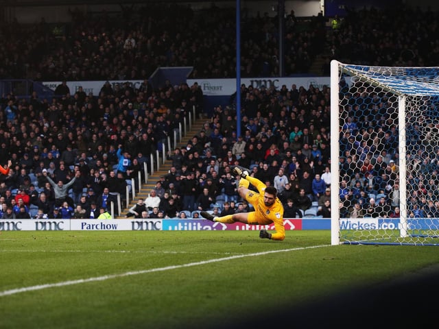 What. A. Header. You won't see a better example of an attacking header as Hawkins thumps an outstanding looping effort in from the edge of the box