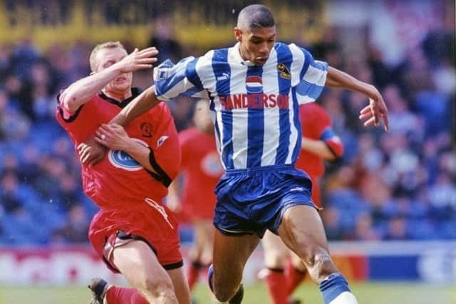 Sheffield Wednesday legend Carlton Palmer has shared the good news that he has been discharged from Sheffield's Royal Hallamshire Hospital after suffering a suspected heart attack during the Sheffield Half Marathon. He thanked staff at the hospital who looked after him during his stay.