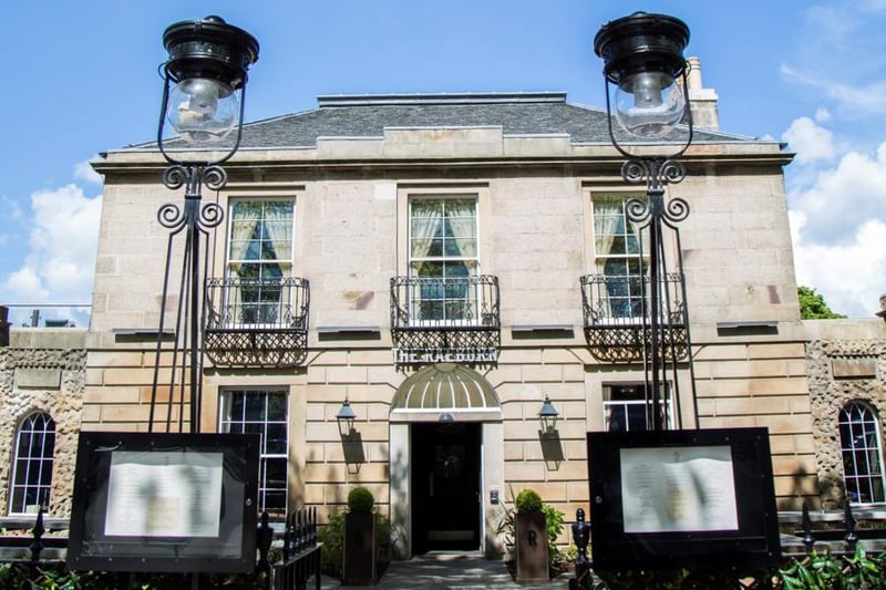 This luxury Georgian boutique was built in 1882 and comes in at a mightily impressive 9.4 rating on Booking.com and is highly rated for fantastic night's sleep.