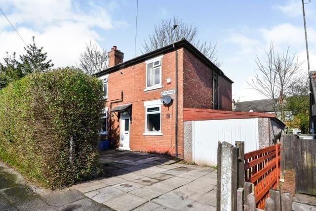 Viewed 1513 times in last 30 days. This three bedroom house has a kitchen diner. Marketed by Frank Innes, 01623 355732.
