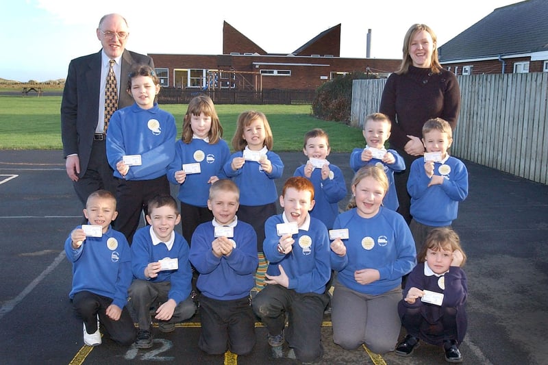 Amble Links First School pupils who were awarded with councillor's cards by Cllr Robert Arckless in 2004.