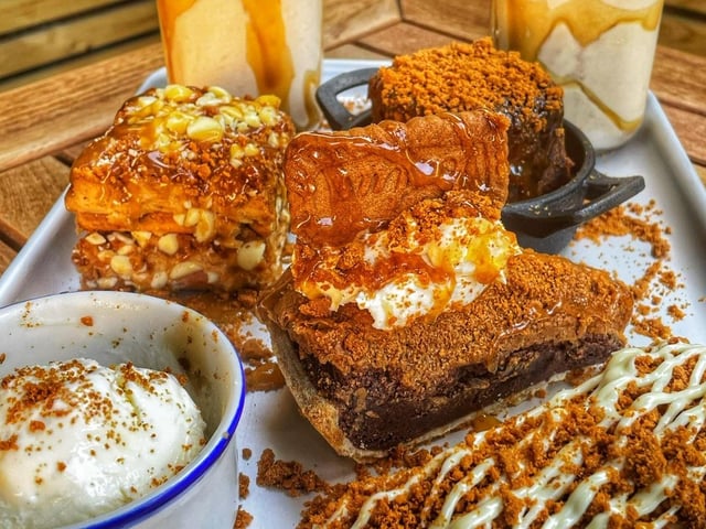 Brewski restaurant is due to open at West One Plaza, on Cavendish Street in Sheffield city centre, in late November.
It already has branches in Manchester, where it is famed for its North American comfort food, including Chicago deep dish pies, and it describes itself as the ‘home of the mate date’.