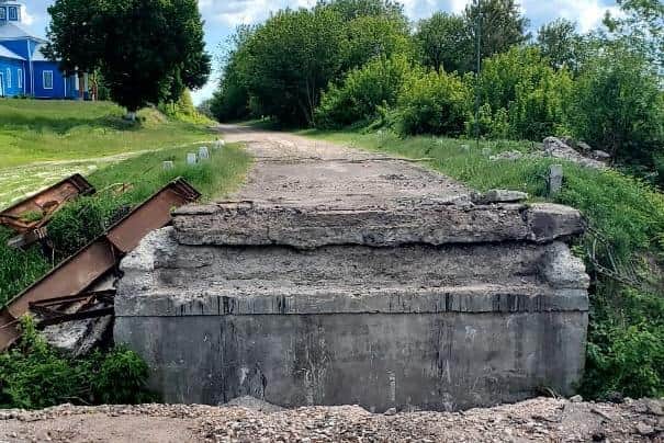 Broken roads and bridges in Ukraine make Sergey's donation trip a struggle.