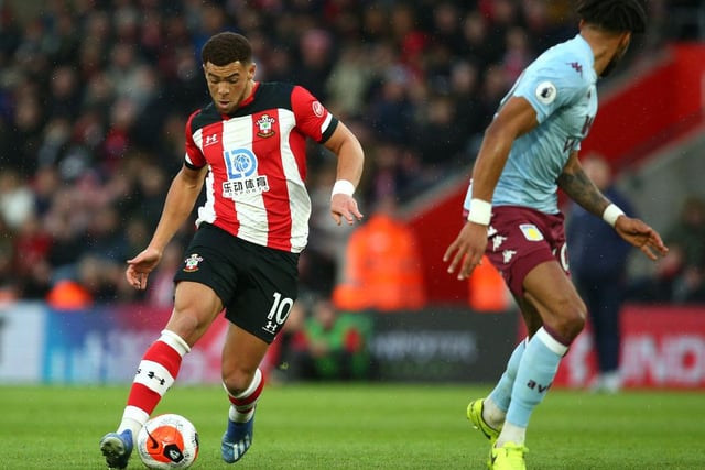 Former England man Darren Bent wants to see Southampton striker Che Adams join Leeds with the player available for £10m this summer. (Football Insider)