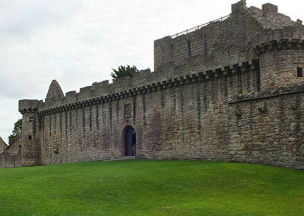 It might not be as famous as Edinburgh's other castle, but what Craigmillar Castle lacks in picture postcard renown, it more than makes up for in the movie star stakes. You will recognise from television productions, including Outlander and Ivanhoe, but the castle also starred in the Netflix hit Outlaw King.