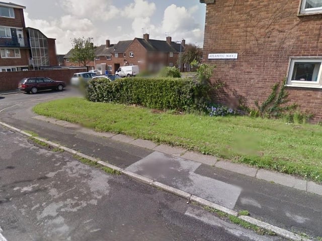 These streets in Lowedges commemorate the exploits of three brothers, members of the Kirke family of Greenhill Hall, who left Sheffield, crossed the Atlantic, and led an expedition that captured Quebec from the French in 1629. Two of them, David and Lewis, were knighted.