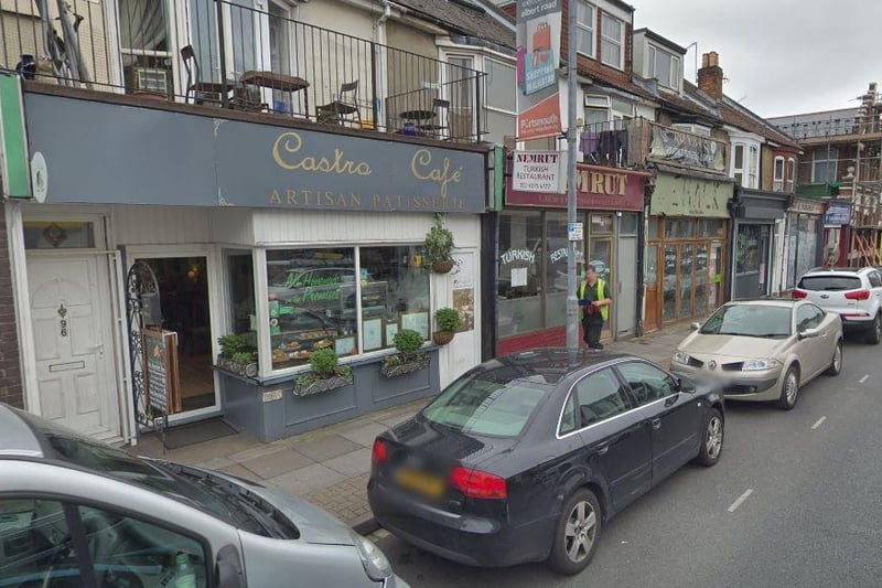 This coffee shop in Albert Road has four and a half stars, with 189 reviews.