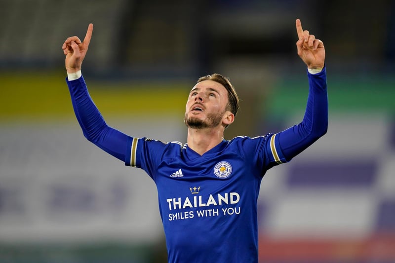 Arsenal are said to be keeping an eye on Leicester City ace James Maddison, as they look to lure in a new attacking midfielder before the transfer window closes. However, the Foxes are unlikely to accept less than £70m for their key player. (Sky Sports)