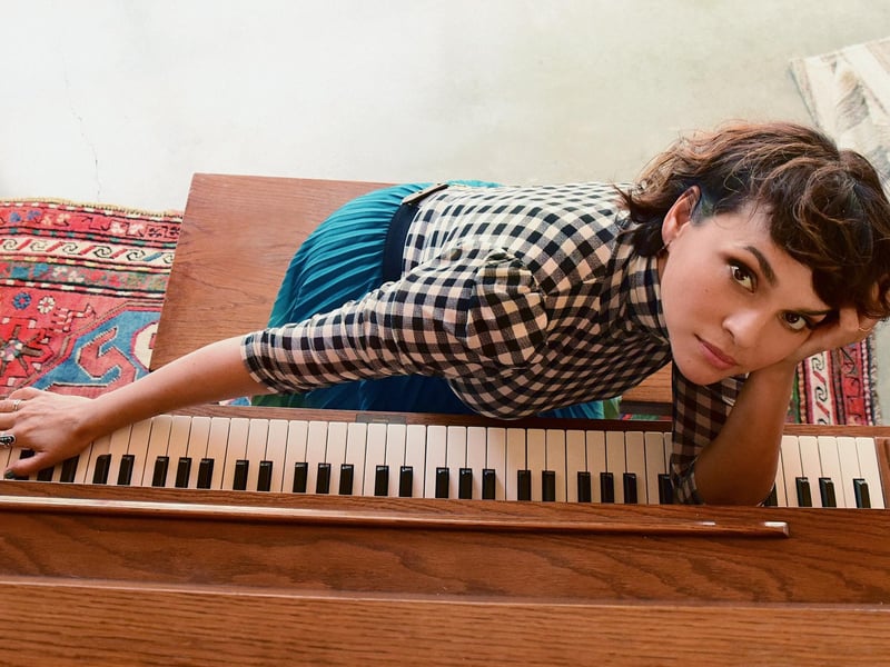Those yearning for soulful serenity might be happy to know that rumours suggest the smooth voice and jazz-infused soundscapes of Norah Jones could provide a beautiful and relaxed interlude amidst the Glastonbury buzz in 2025.