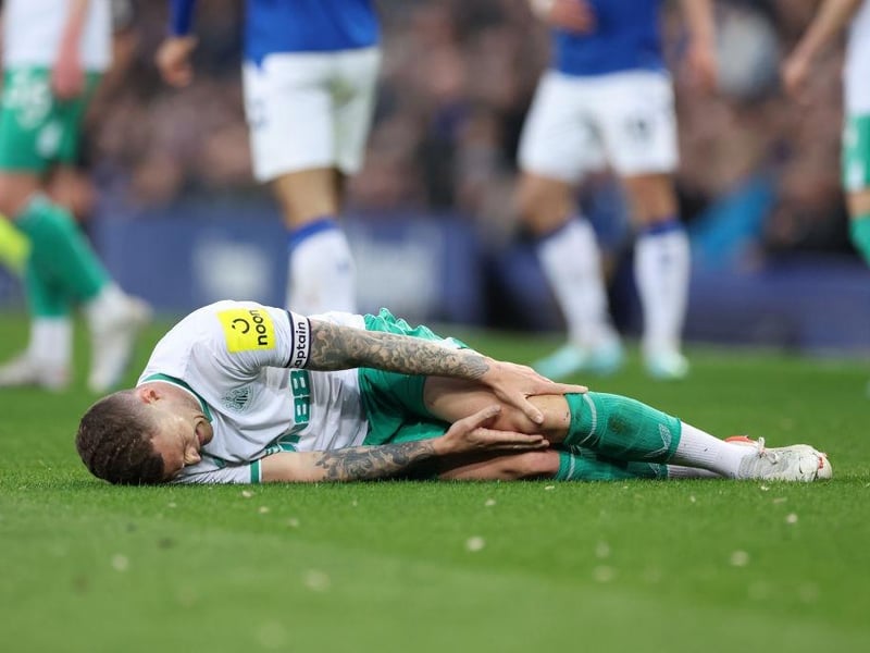 Kieran Trippier picked up a nasty looking knock to his knee against Everton but managed to see out the match and confirmed he was fine afterwards.
