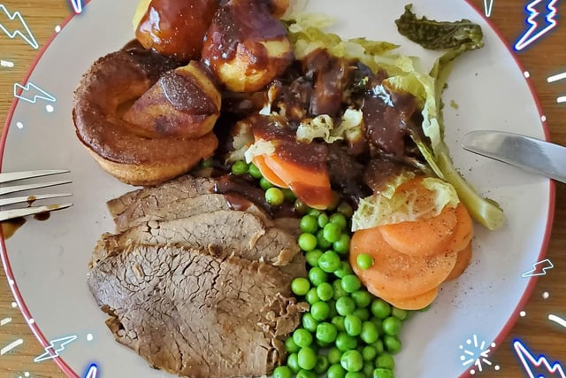 Guy Forshaw, said: "Sunday Lunch from The Olde Castle Pub, Market Place. Very good!"