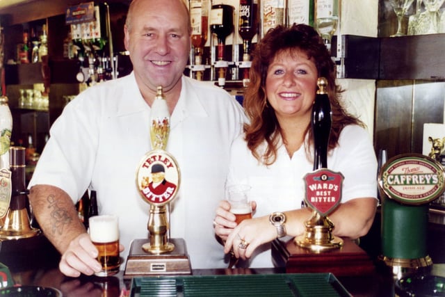 Martin and Melodie Frost of the Wisewood Inn, Loxley Road, May 22, 1995