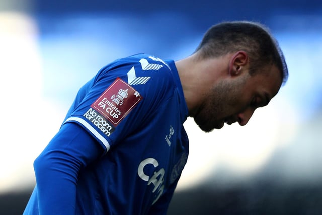 Besiktas are said to have already made an approach to re-sign former star striker Cenk Tosun from Everton in January. The Toffees flop has scored just nine Premier League goals for the club in 49 appearances, following a £27m move back in 2018. (Fotomac)